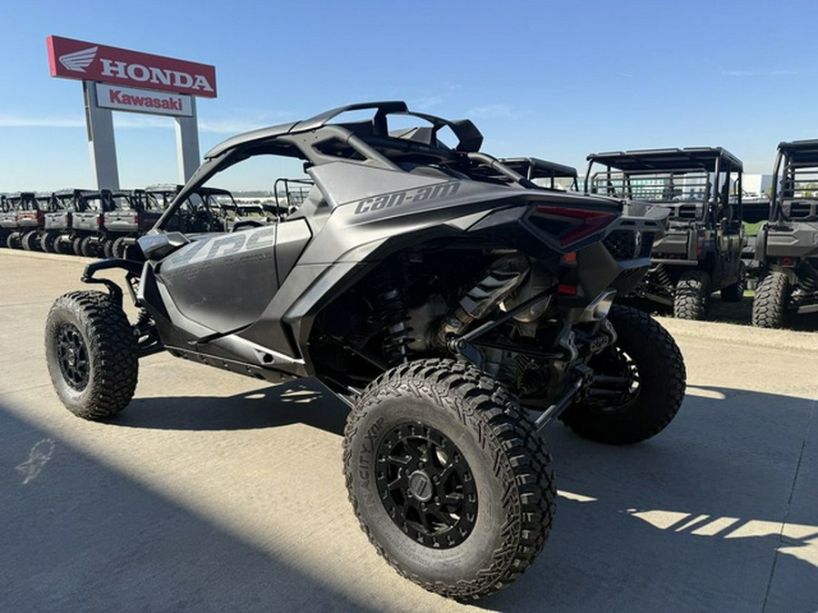 2025 Can-Am MAVERICK R XRS