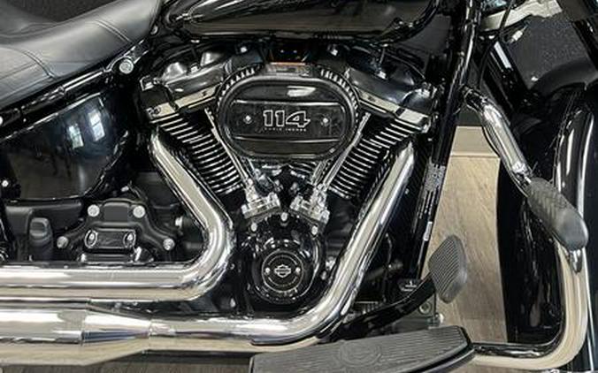 2021 Harley-Davidson® FLHCS - Heritage Classic 114