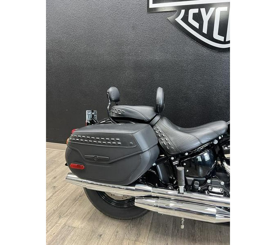 2021 Harley-Davidson® FLHCS - Heritage Classic 114