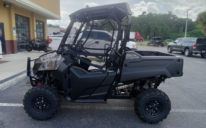 2025 Honda® Pioneer 700 Forest