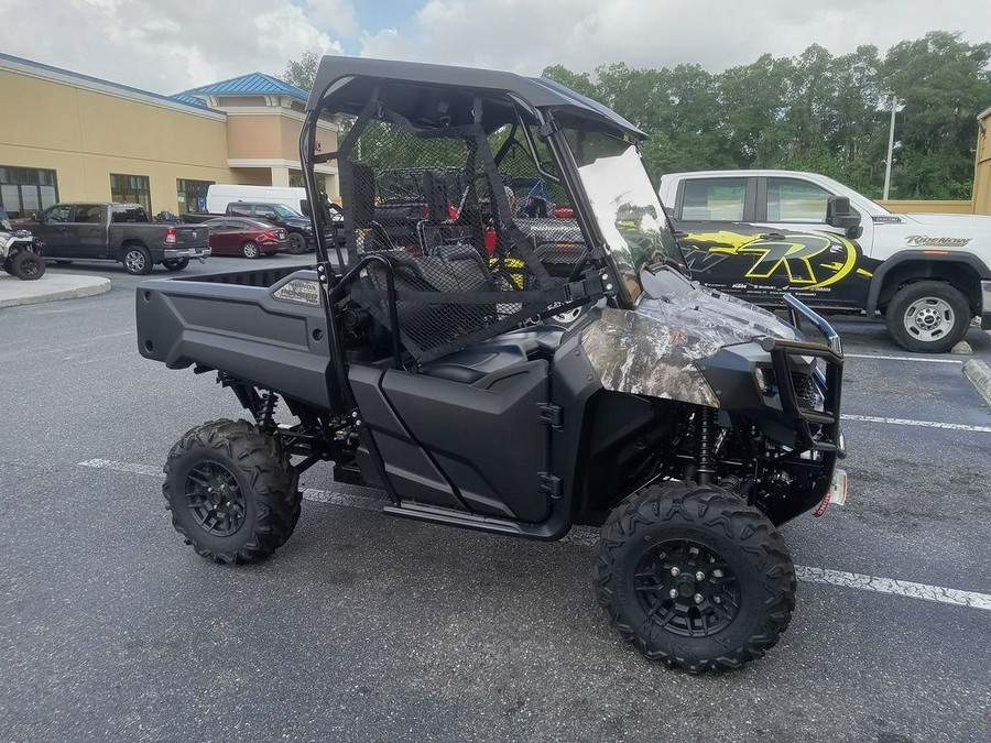 2025 Honda® Pioneer 700 Forest