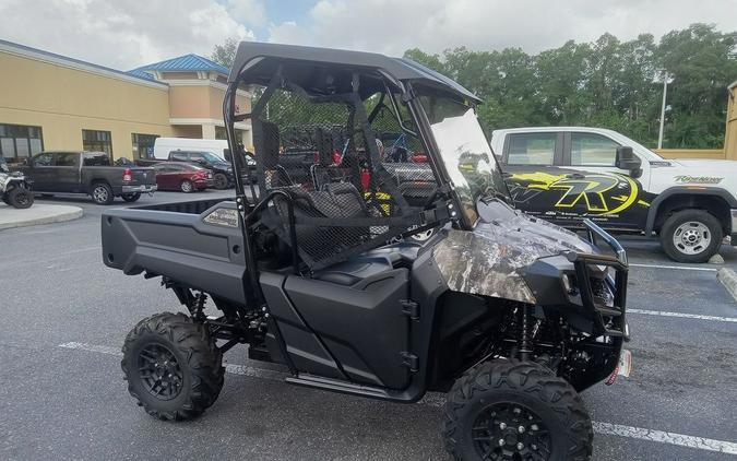 2025 Honda® Pioneer 700 Forest