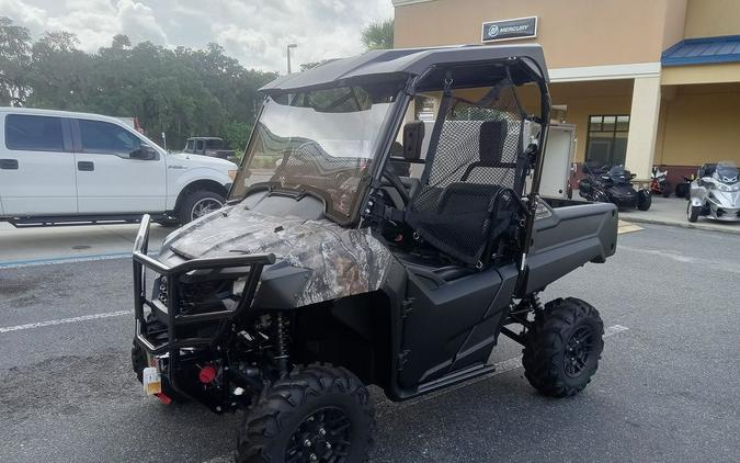 2025 Honda® Pioneer 700 Forest