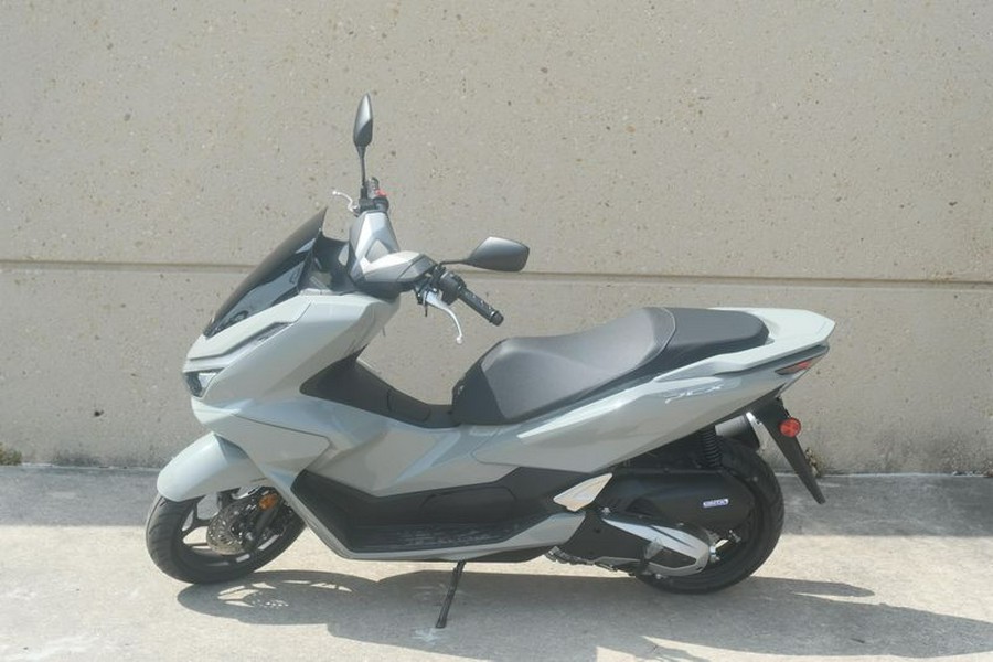 New 2025 HONDA PCX