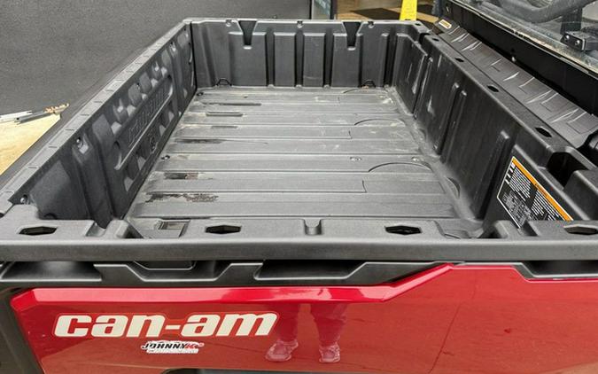 2024 Can-Am Defender XT HD10