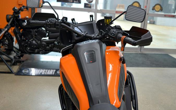 2021 Harley-Davidson® Pan America™ 1250 Special Baja Orange/Stonewashed White Pearl