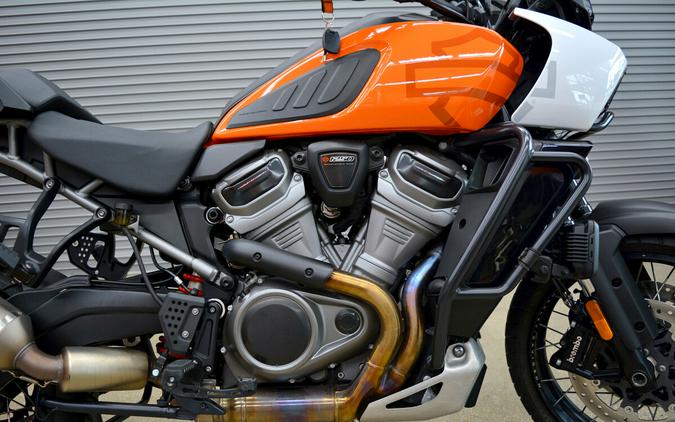 2021 Harley-Davidson® Pan America™ 1250 Special Baja Orange/Stonewashed White Pearl