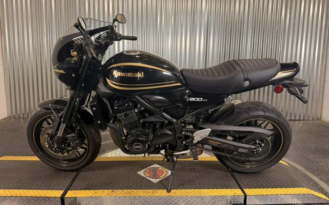 2023 Kawasaki Z900RS Cafe Metallic Diablo Black