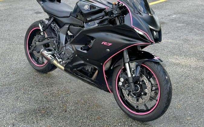 2025 Yamaha YZF R7