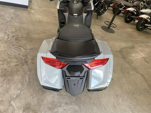 2021 Honda Gold Wing Tour DCT Review: Madonna Bound, Two-Up