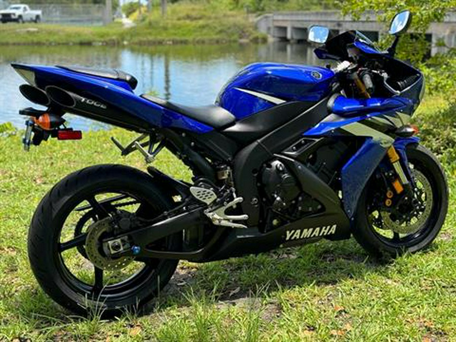 2006 Yamaha YZF-R1