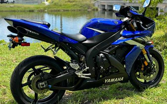 2006 Yamaha YZF-R1