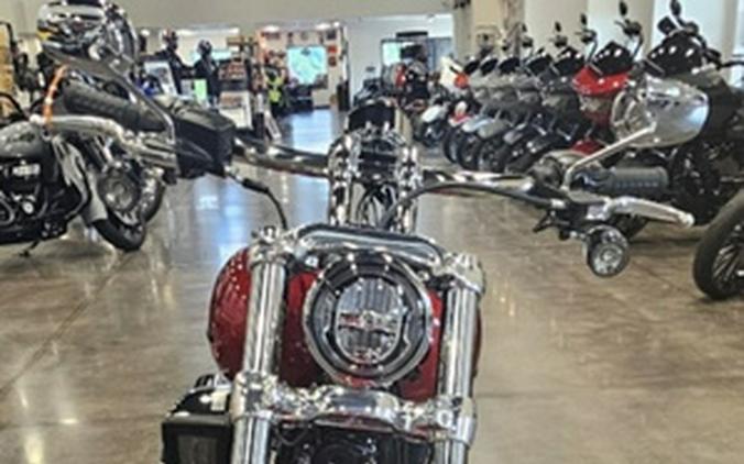 2025 Harley-Davidson Softail FXBR - Breakout
