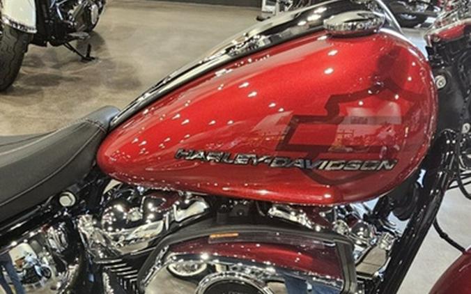 2025 Harley-Davidson Softail FXBR - Breakout