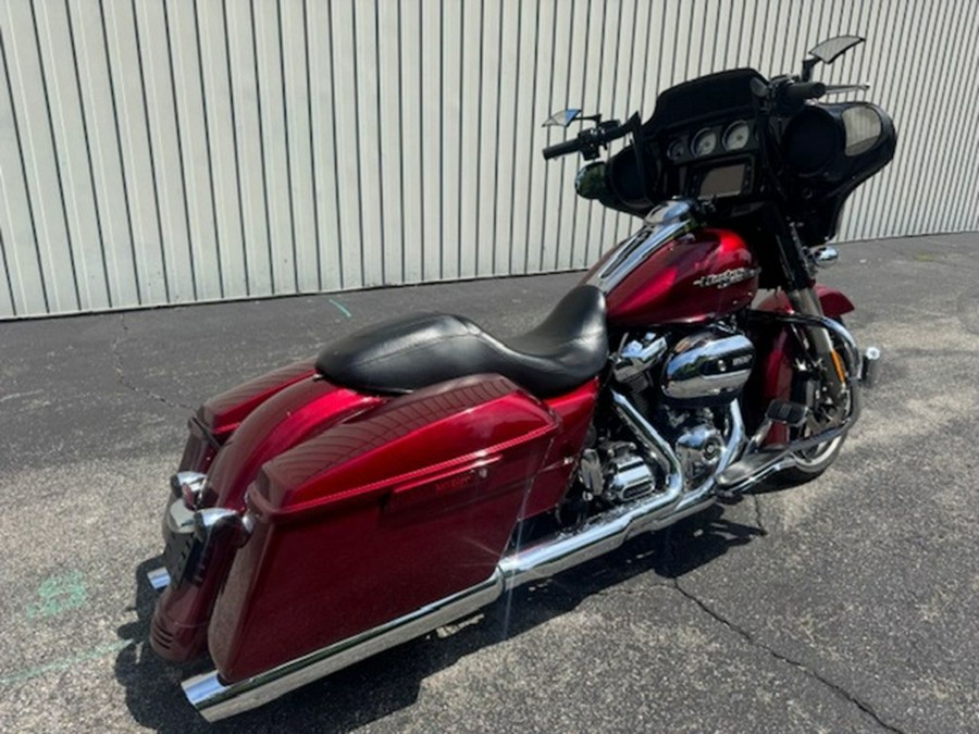 2017 Harley-Davidson FLHXS - Street Glide Special