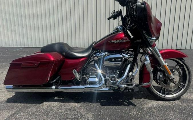 2017 Harley-Davidson FLHXS - Street Glide Special