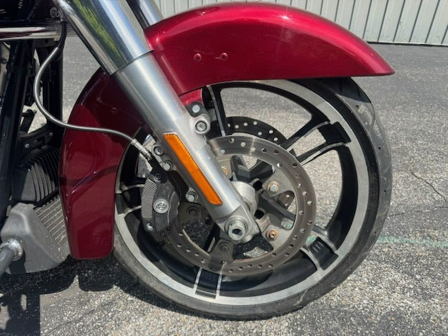 2017 Harley-Davidson FLHXS - Street Glide Special