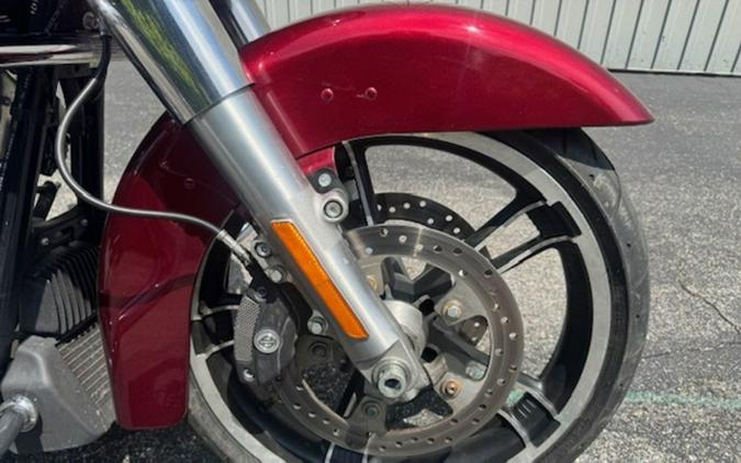 2017 Harley-Davidson FLHXS - Street Glide Special