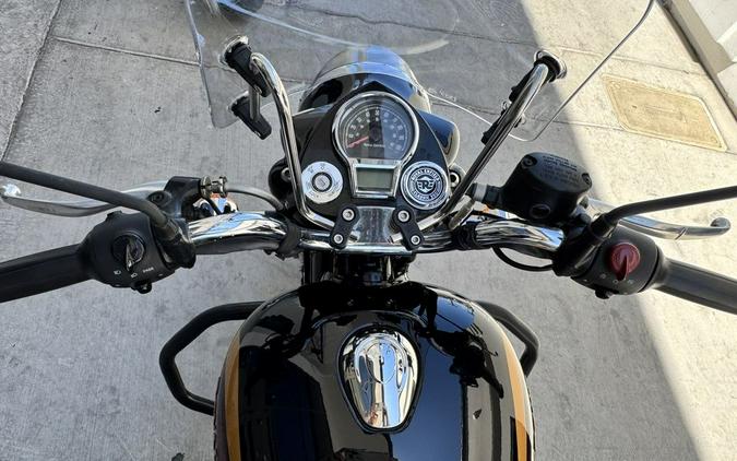 2022 Royal Enfield Classic 350 Halcyon Black