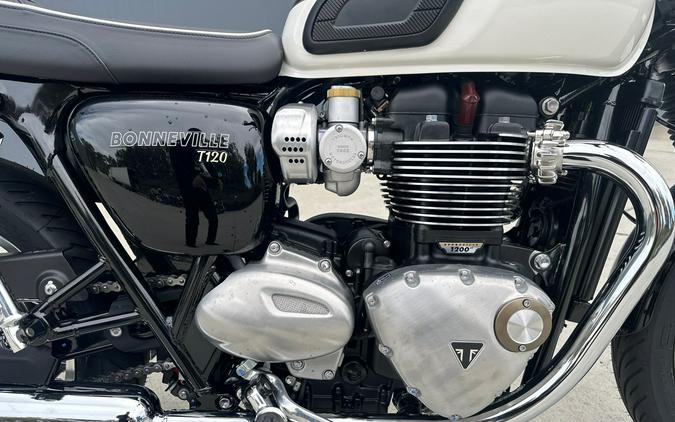 2024 TRIUMPH BONNEVILLE T120