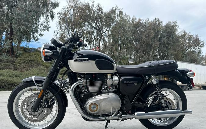 2024 TRIUMPH BONNEVILLE T120