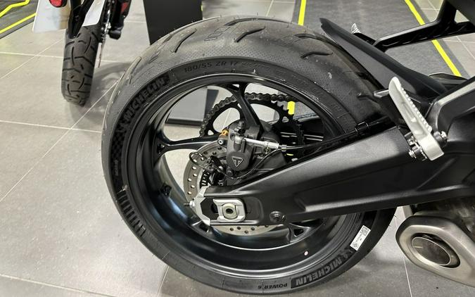 2025 Triumph Daytona 660 Satin Granite/Satin Black