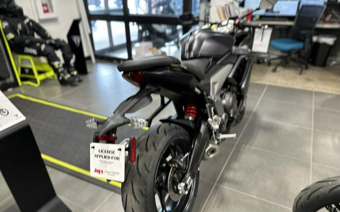 2025 Triumph Daytona 660 Satin Granite/Satin Black