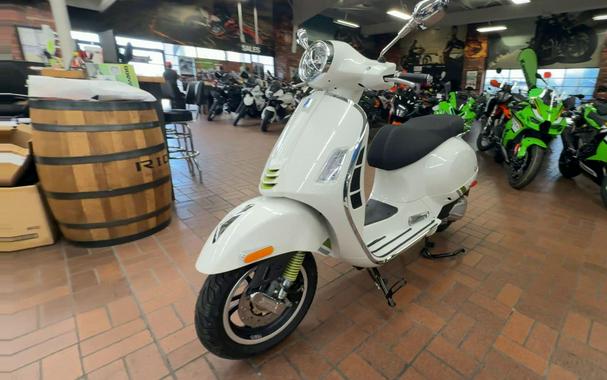 2025 Vespa GTS 310