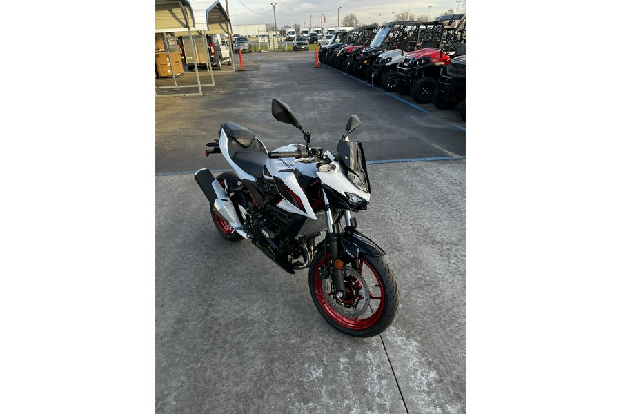 2026 Kawasaki Z500 SE ABS