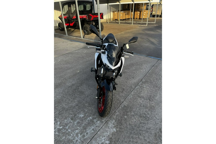 2026 Kawasaki Z500 SE ABS