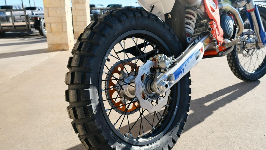 2026 KTM 500 EXCF 6 DAYS