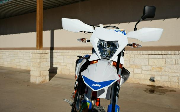 2026 KTM 500 EXCF 6 DAYS