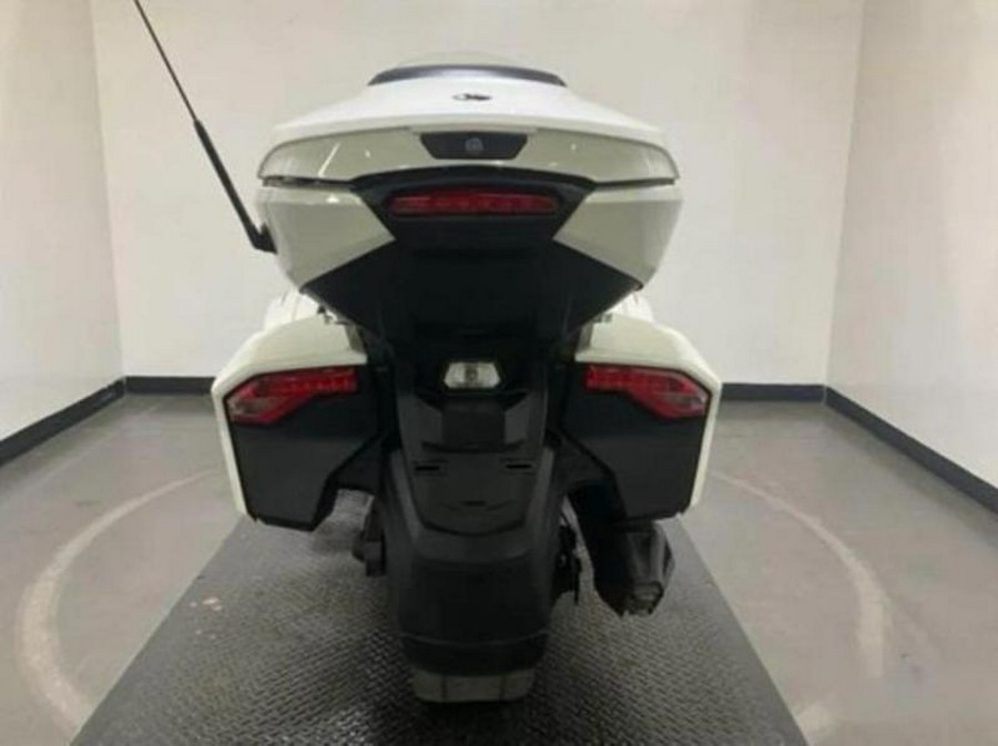 2019 Can-Am® Spyder F3 Limited SE6