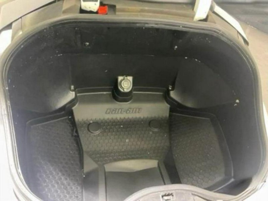 2019 Can-Am® Spyder F3 Limited SE6