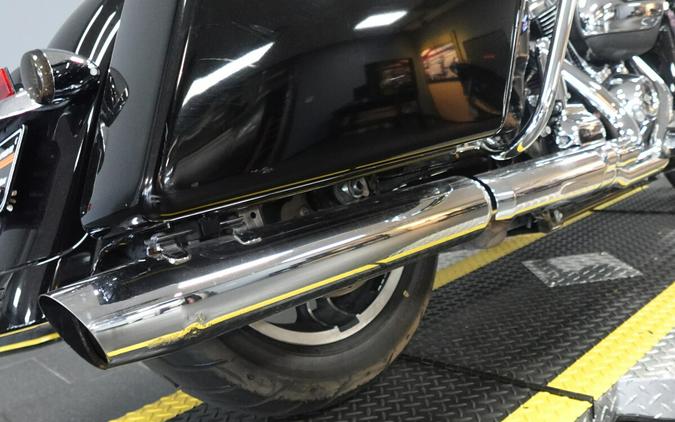 2017 Harley-Davidson Street Glide FLHX