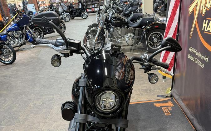 2025 Harley-Davidson® Low Rider® S VIVID BLACK