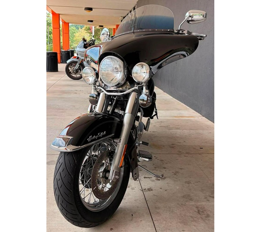 FLSTC 2004 Heritage Softail® Classic