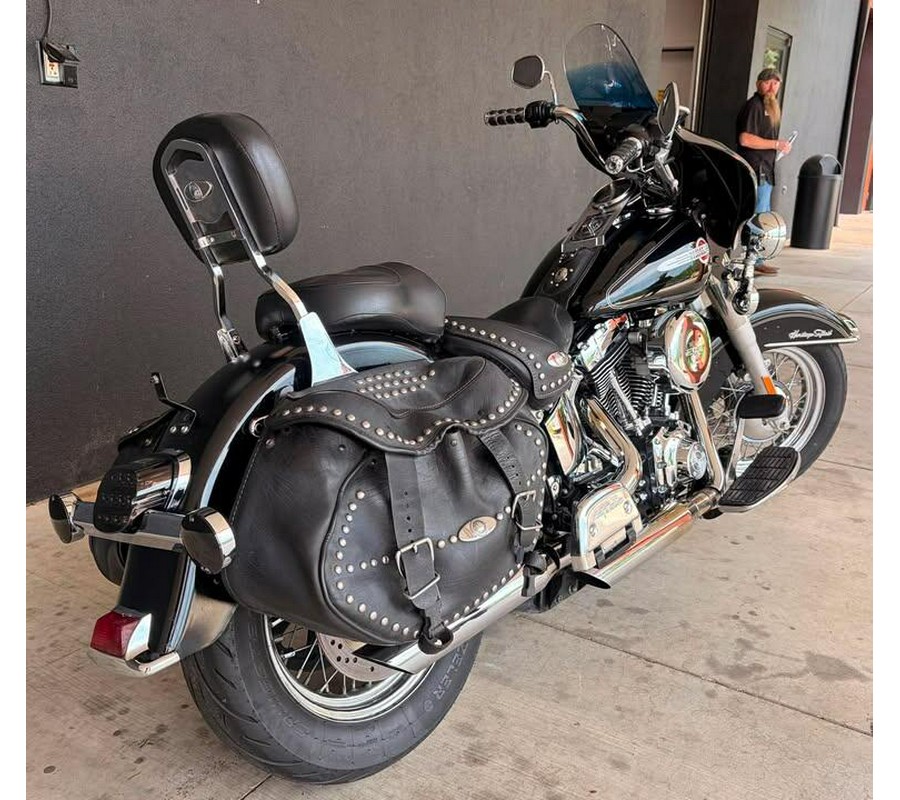 FLSTC 2004 Heritage Softail® Classic