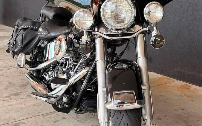 FLSTC 2004 Heritage Softail® Classic