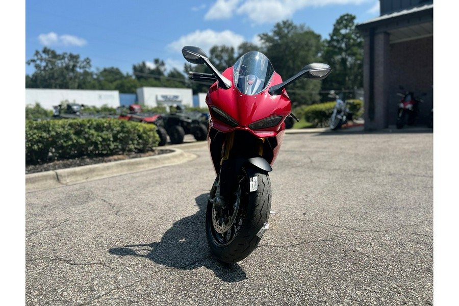 2025 Ducati Panigale V2 S