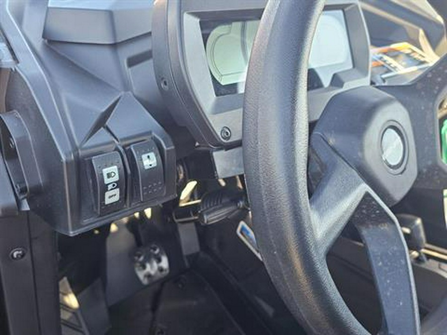 2026 Can-Am Commander MAX XT 1000R