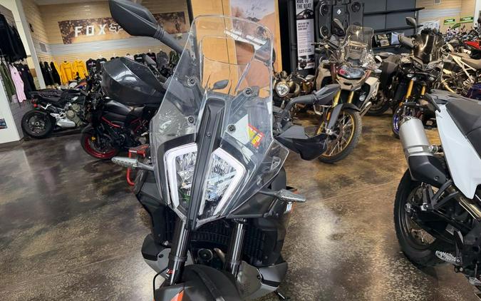 2024 KTM 790 Adventure