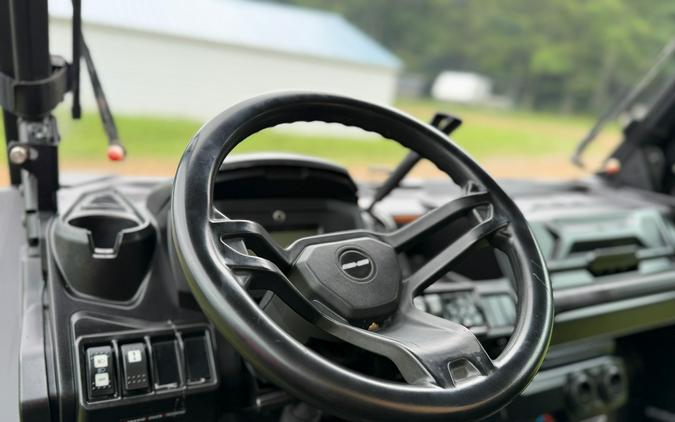 2022 Can-Am Defender XT HD9