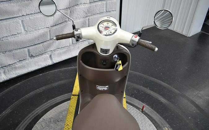 2013 Honda Metropolitan Scooter