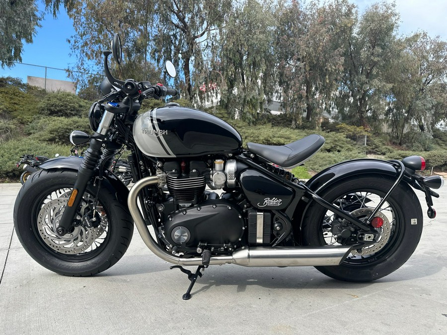 2024 TRIUMPH BONNEVILLE BOBBER