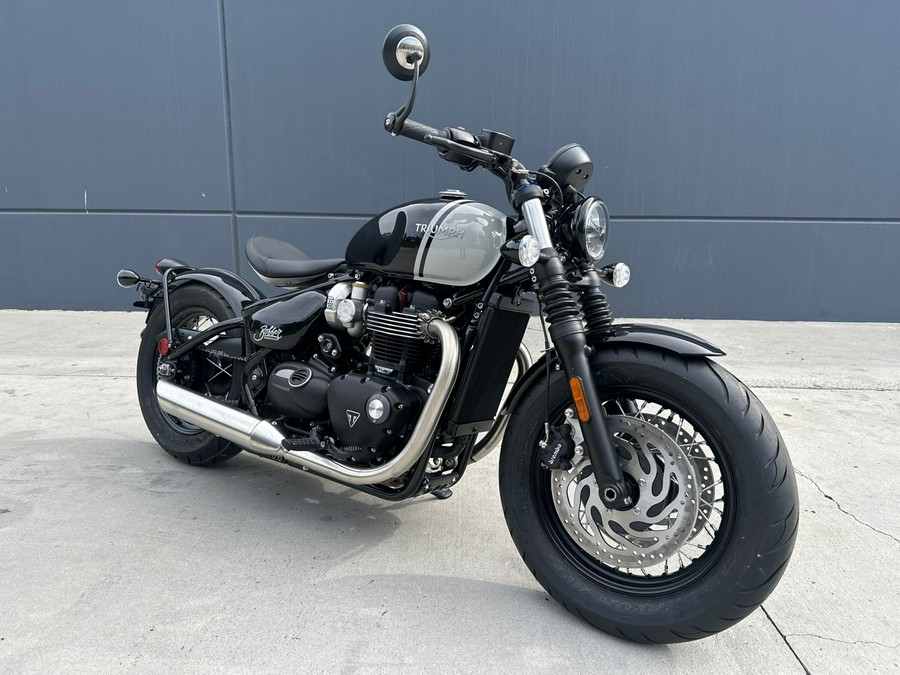 2024 TRIUMPH BONNEVILLE BOBBER