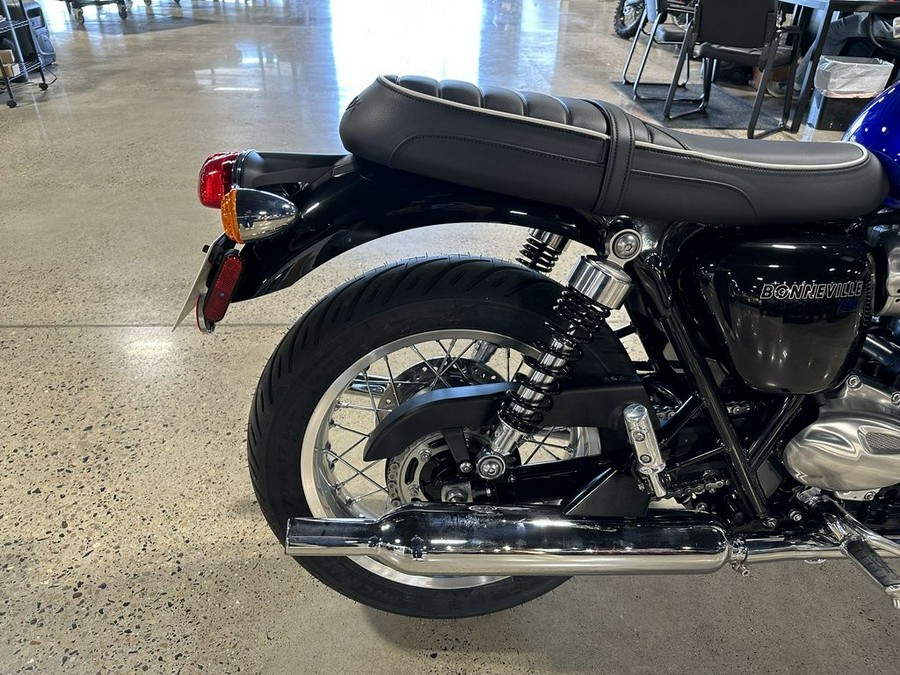 2024 Triumph Bonneville T120 Stealth Edition