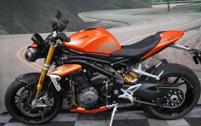 2023 Triumph Speed Triple 1200 RS Matte Baja Orange