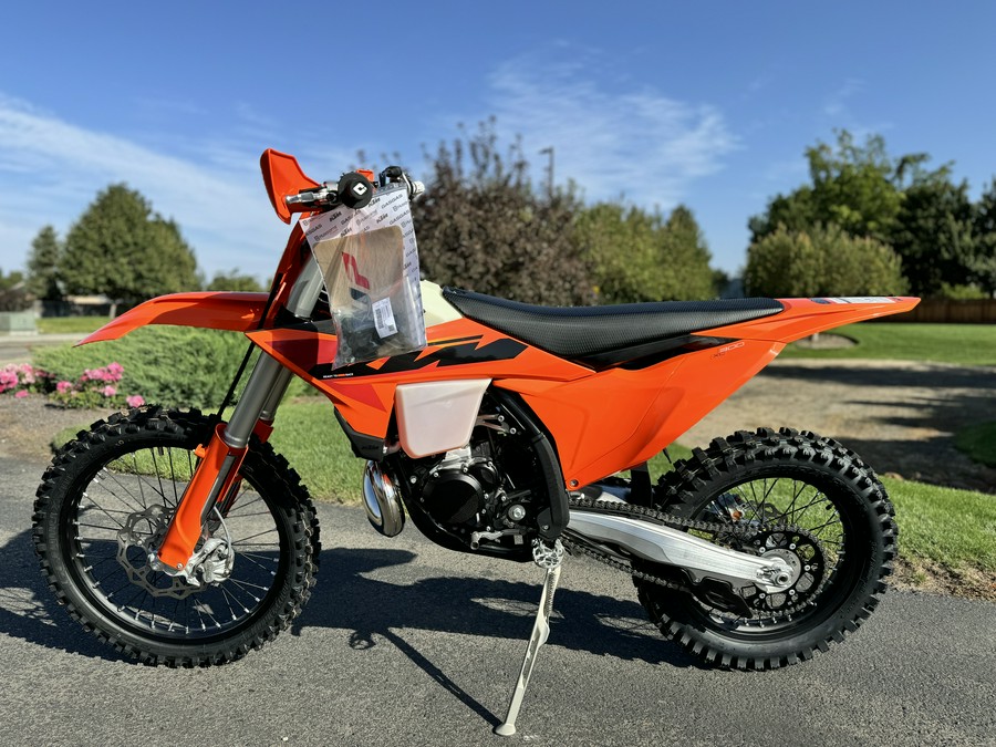 2025 KTM 300 XC