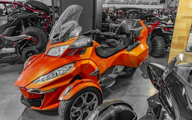 2019 Can-Am® Spyder® RT Limited Chrome